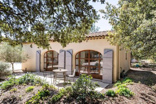 Cucuron Casa | La Petite Maison Maurice