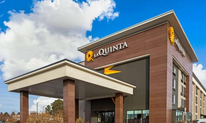 Aurora Hotel | La Quinta Inn & Suites by Wyndham Denver Aurora Medical