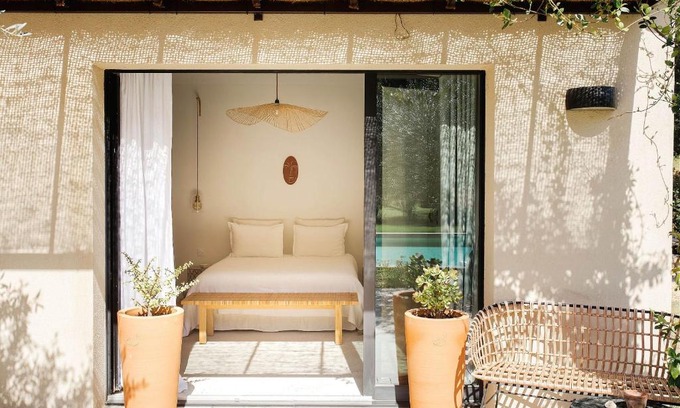 Saint-Etienne-du-Gres Casa | La Roussatino