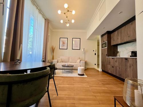 Chateaudun-Bannier Apartamento | La Suite Ambiance chambre d hotel Cosy
