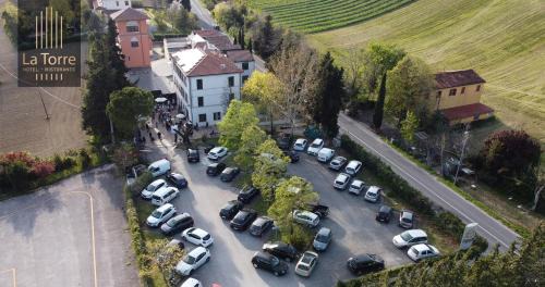 Maiolati Spontini Hotel | La Torre Hotel