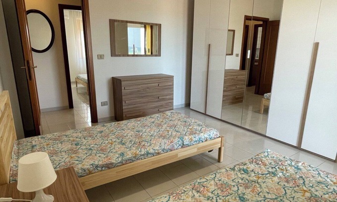 Termoli Apartamento | La Vedetta apartment, spacious accommodation with sea view terrace