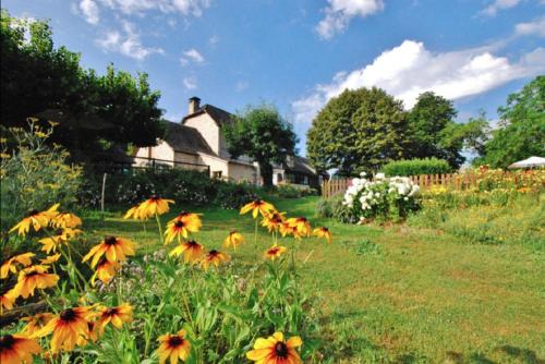 Saint-Geniez-o-Merle Otro | LA VIEILLE AUBERGE