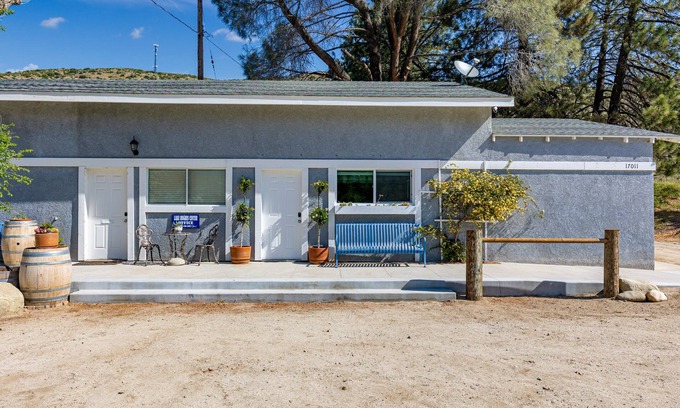 Lake Hughes Apartamento | Lake Hughes Apartment Unit A