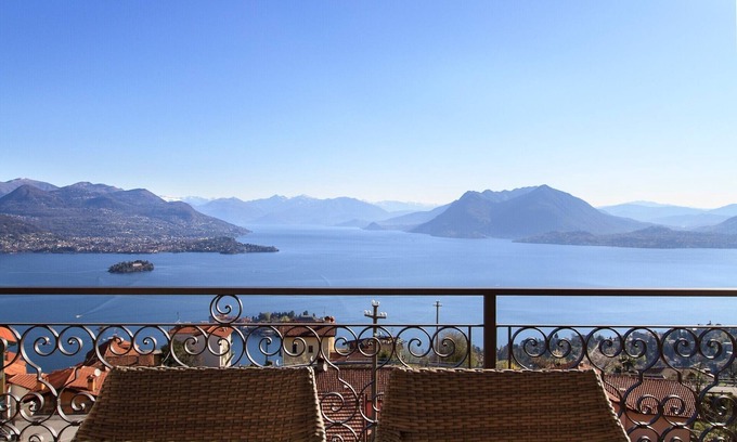 Someraro Apartamento | Lake View, Luxury Apartment in Someraro, Stresa - Apartment NORTH