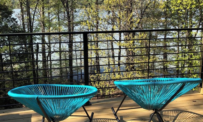 Clinton Casa | Propiedad frente al lago en el lago Ferry de Greer