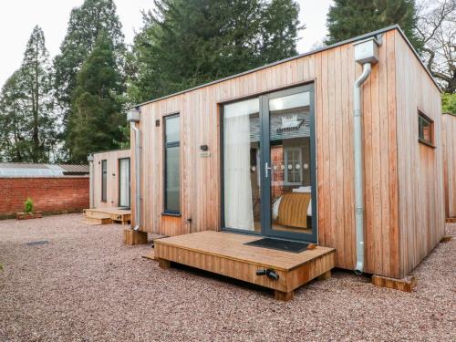 Macclesfield Casa | Lakeside Village Lodges & The Potting Shed