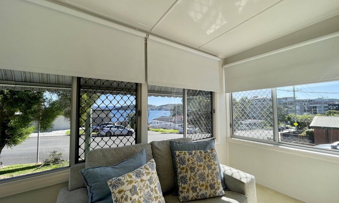 Belmont Casa | Lakeview Haven - Walk to the Lake and Shops