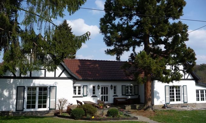 Bettingen Casa | Landhaus Balu - casa de vacaciones de entramado de ensueño en Oberbergischen