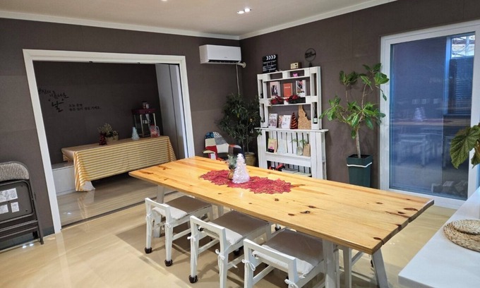 Chilgok Casa | Large House for Family Short Term Weekday Rental, Modernized