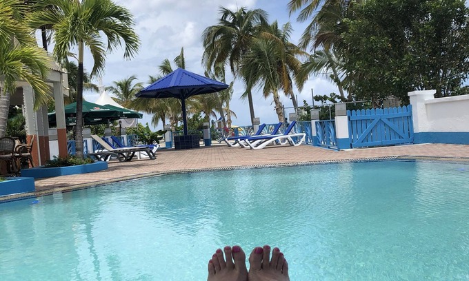 Maho Hotel | Large Pool/ 1 BR/1Bath Apt. in Beautiful St. Martin in Simpson Bay!