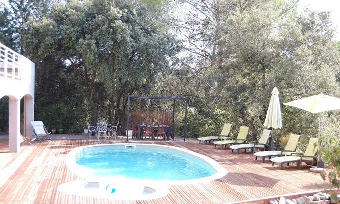 Nimes City Centre Villa | Bonita Villa espaciosa y fácil de usar Garrigue