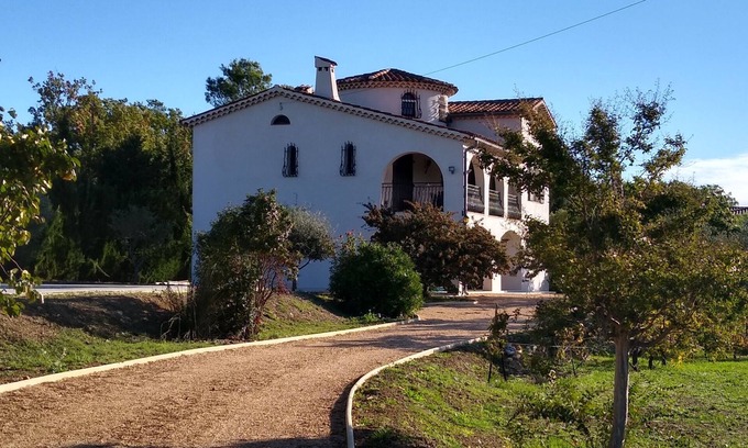 Montauroux Villa | Large spacious villa with pool offering panoramic views over the Estérel