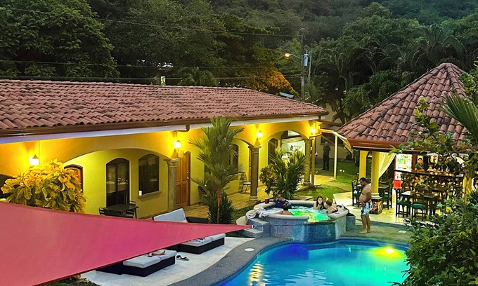 Playa Hermosa Complejo | Las Brisas Resort and Villas