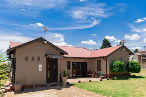 Dannhauser Casa | Lavenderlane Guesthouse