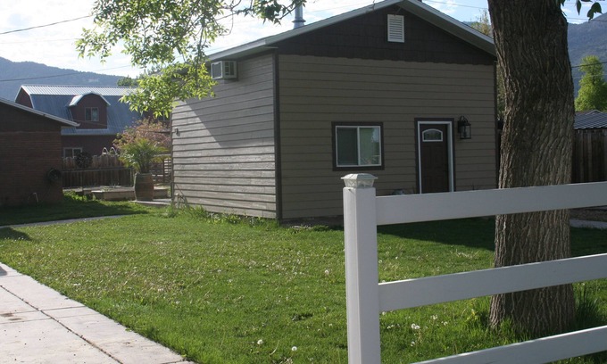 Manti Otro | Layton's Loft Bed and Breakfast