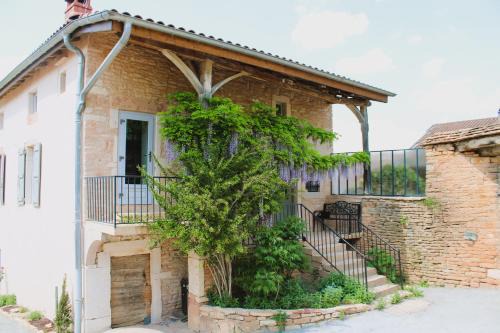 Burgy Casa | LE CLOS DES PIERRES ROUGES