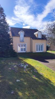 Les Aix-d'Angillon Apartamento | Le Haut Berry