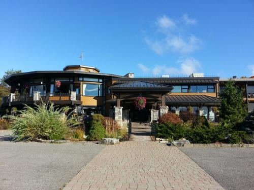 Lac Delage Hotel | Le Manoir du Lac Delage