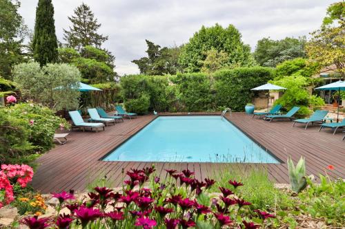 Gemenos Cama Y Desayuno | Le Mas de Bertagne studio kitchenette terrasse piscine