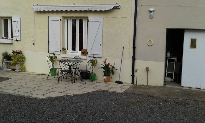 Dompierre-les-Eglises Apartamento | Le Petit Champagnat