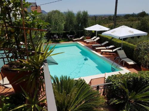 Massa e Cozzile Casa | Le Quattro Stagioni