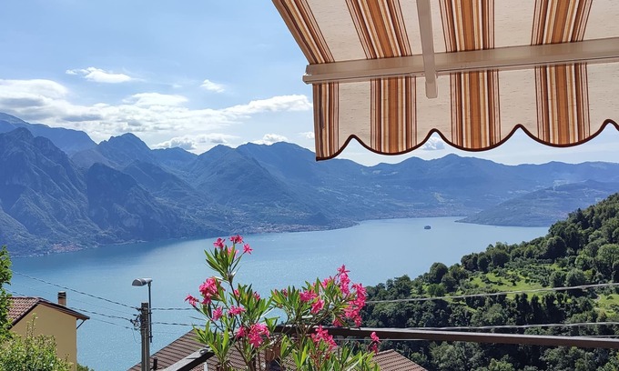 Fonteno Casa | Le Terrazze - Three-room apartment with terrace and shared pool on Lake Iseo