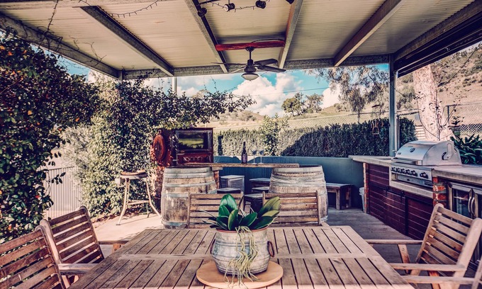 Yarrabin Otro | Leaning Oak Circa 1916