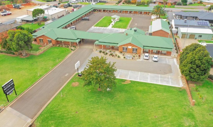 Leeton Hotel | Leeton Heritage Motor Inn