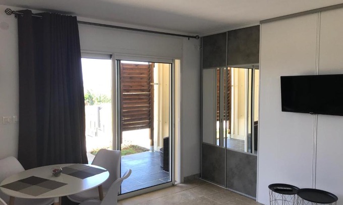 Sainte-Suzanne Apartamento | Les chalets du domaine de NAYJEE