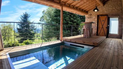 Luriecq Casa | Les Fermes de Manat gîte romantique avec piscine balnéo et sauna