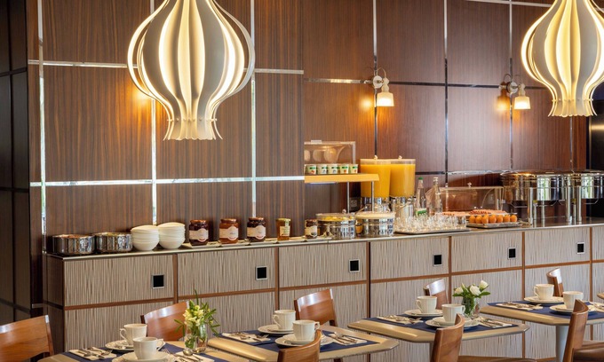 Quartier du Gros-Caillou Hotel | Les Jardins d'Eiffel