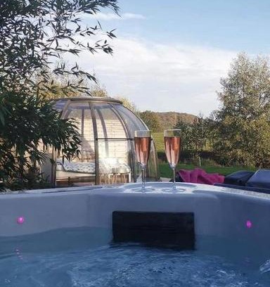Outremecourt Cama Y Desayuno | Les nuits insolites de la mothe - hébergement en bulle ou tiny house avec spa privatif