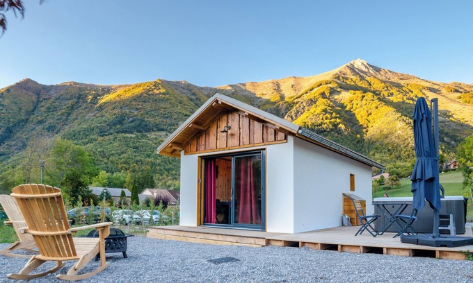 Aspres-les-Corps Chalet De Esquí | Les Petits Ecrins Avec Spas Privatifs