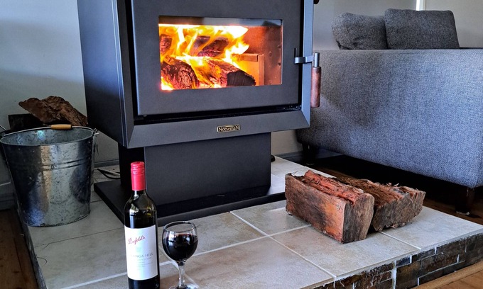 Culburra Beach Casa | Vistas al mar y a la playa desde el balcón, refrescantes brisas marinas. ¡Mascotas bienvenidas!