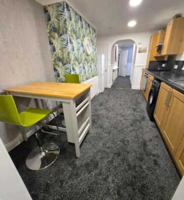 Stockton-on-Tees Apartamento | Levy Nook House 1 bed apartment 5 minute walk to Stockton town centre & Free Parking
