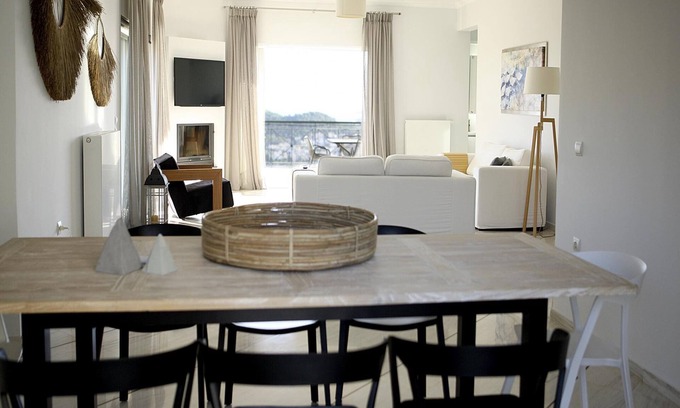 Voula Apartamento | Libra - Luxurious Sea View Apartment