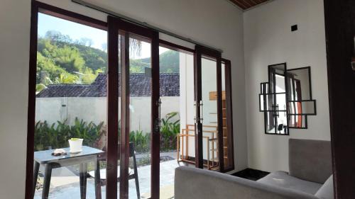 Kuta Hotel | Light Star Kuta Lombok