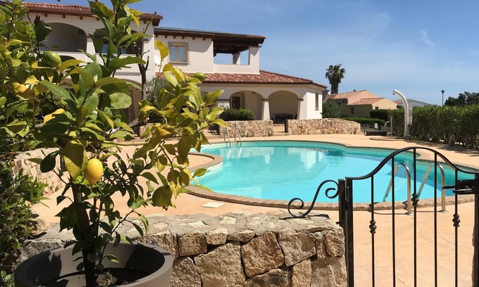 Limpiddu Apartamento | Residencia Limpiddu piscina - A estrenar, todos los servicios - 900 metros del mar