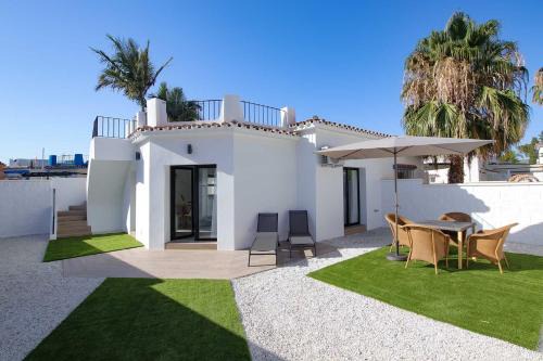 San Pedro de Alcántara Apartamento | Linda Vista Beach Apartment