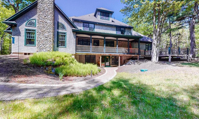 Ellsworth Apartamento | Lions Gate