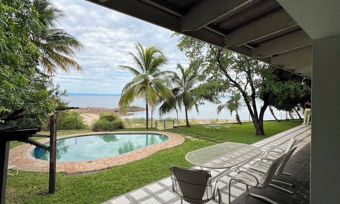 Siavonga Casa | Little Bali - your beachfront holiday home away from home.