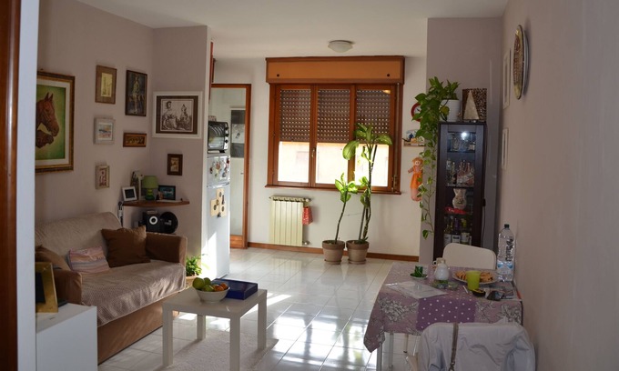 Zona XVI Torrenova Casa | Pequeños jardines. Tor Vergata, PTV, Metro C para Roma