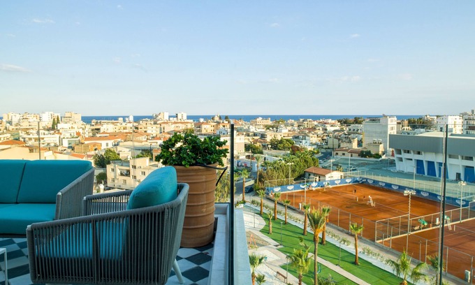 Larnaca City Centre Apartamento | LIV Urban Suites