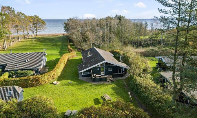 Hov Casa | LL253 Tranekær - Engvej 1 B