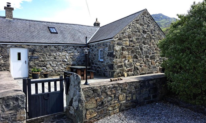 Garn Fadryn Casa | Llain Fadarn