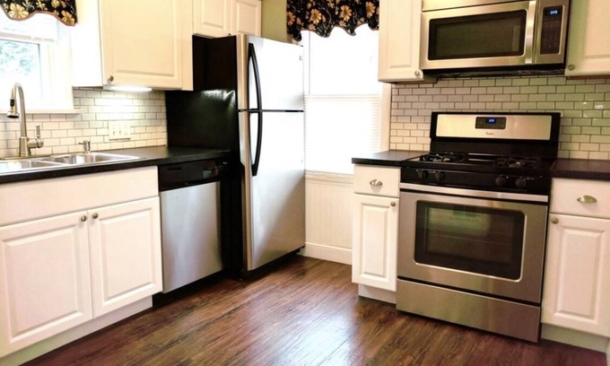 Roselawn Finance Apartamento | ★Location is Everything @ The Kenwood★