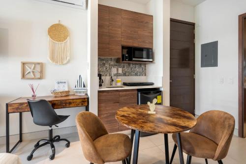 El Tezal Apartamento | Loft con balcón privado, estacionamiento gratis - Un oasis en Los Cabos