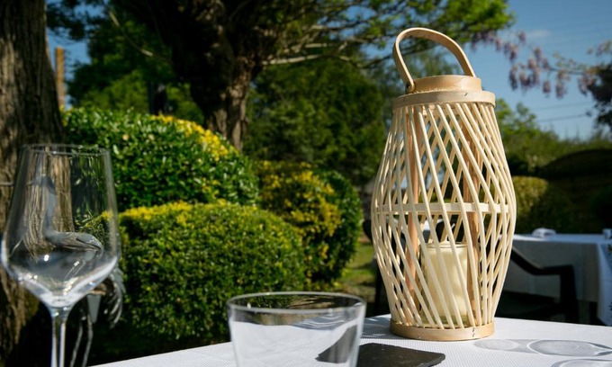 Combree Hotel | Logis Auberge De L'ombrée