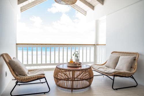 West End Hotel | Long Bay Beach Resort